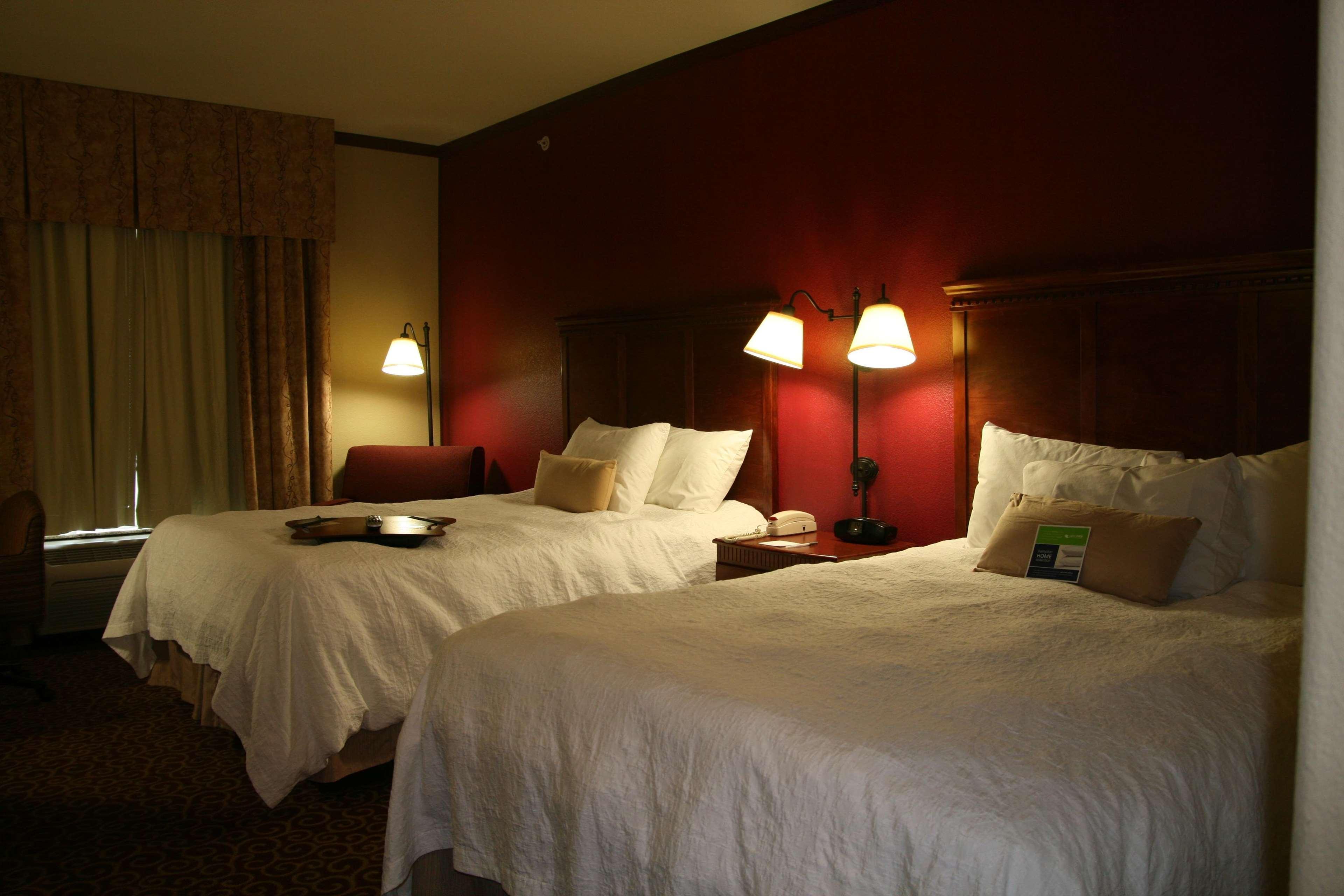 Hampton Inn Seguin Room photo